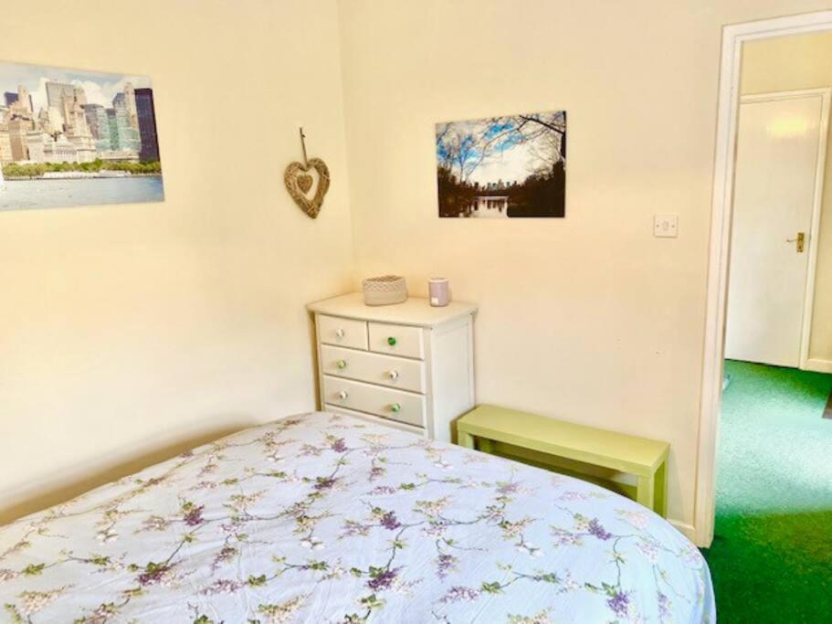 Cosy 2 Bed Cottage Next To Fota Wildlife Park Корк Екстериор снимка